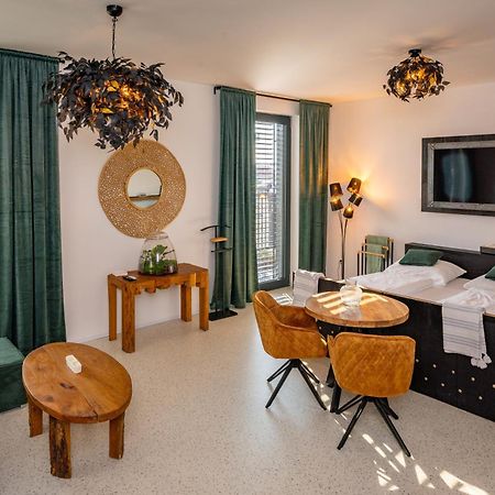 Korek Mikulov Apartman מראה חיצוני תמונה
